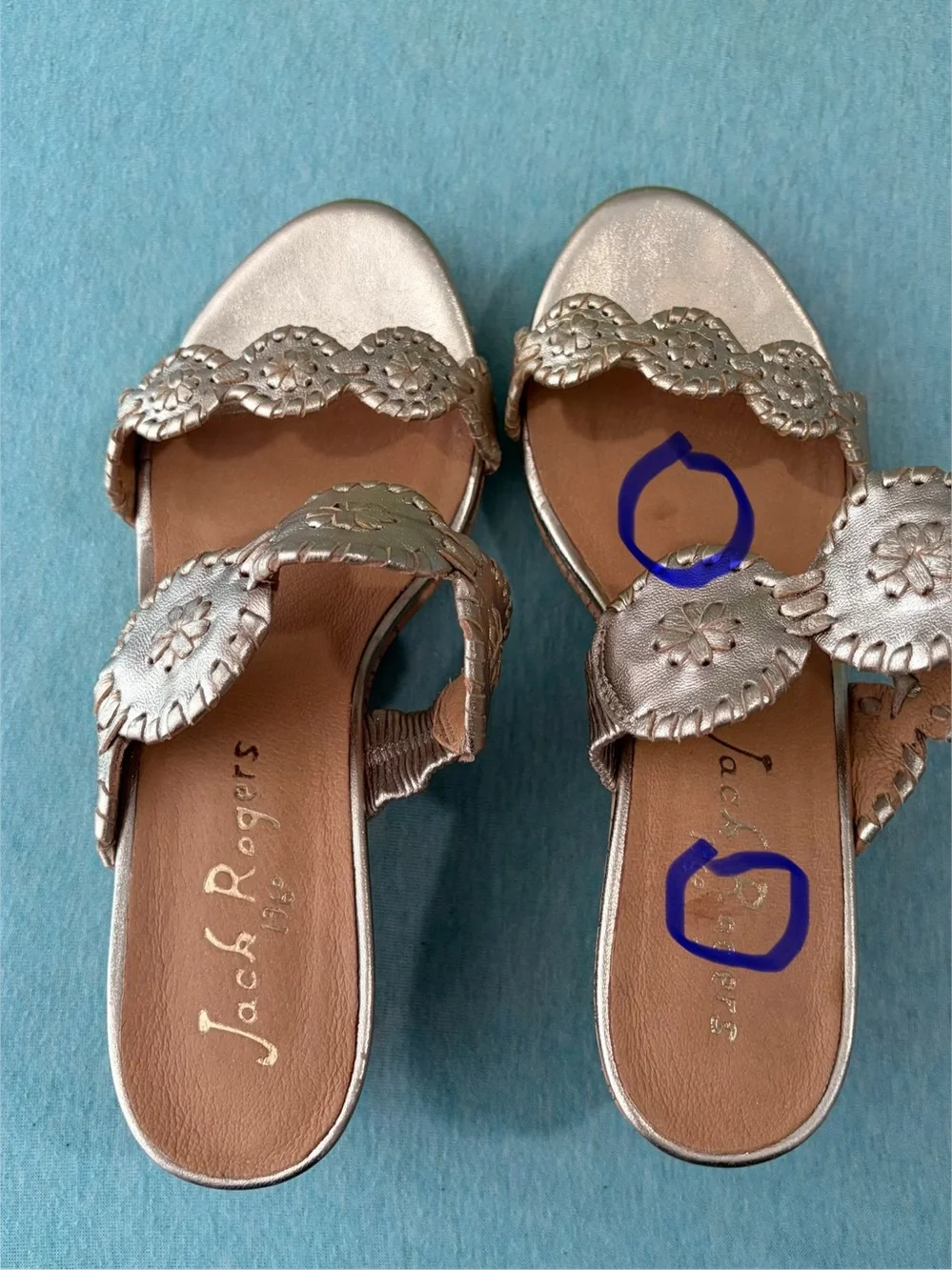 Jack Rogers Lauren Mid Wedge in Platinum Metallic